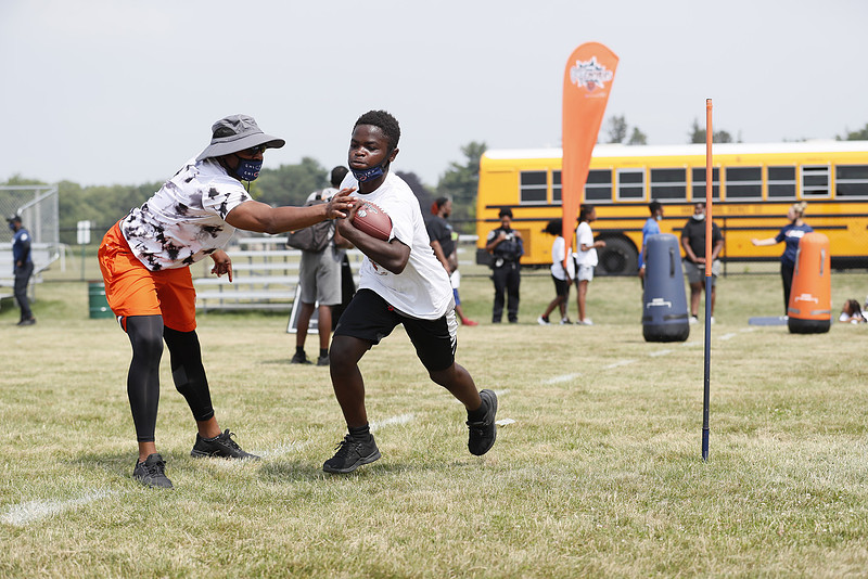 Mini Monsters Incursion Rockford Park District | Mini Monsters 2021